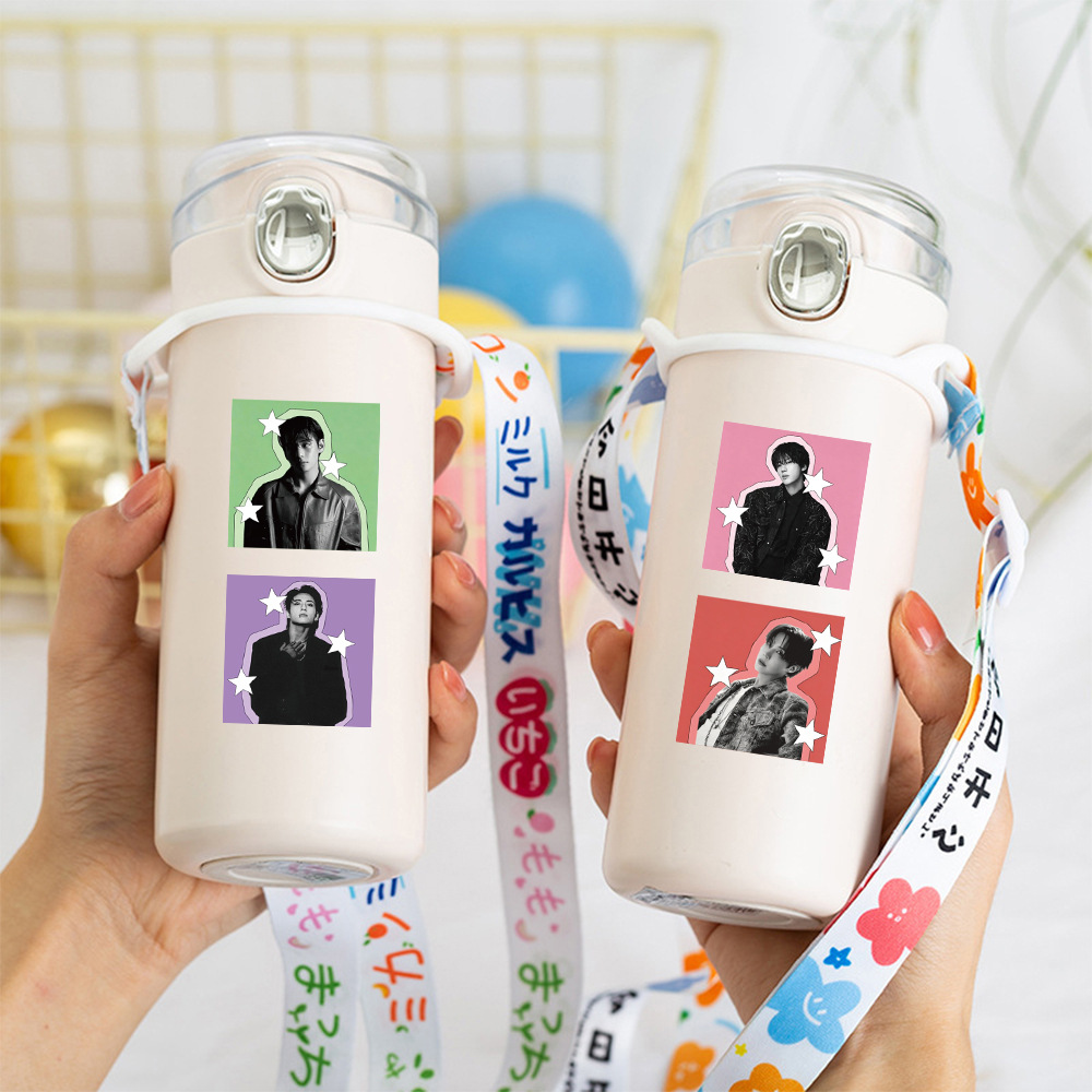 สติกเกอร์ตกแต่งลาย K-pop BTS 5 - Laptop Accessories To Gift บทวิจารณ์และราคา